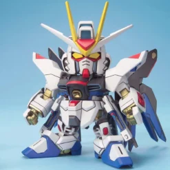 Bandai SD Gundam BB Senshi #288 Strike Freedom Gundam -Model Figures Store 153 624 s 3dmezpt5auxypnsgi7dl7zoa6wzp