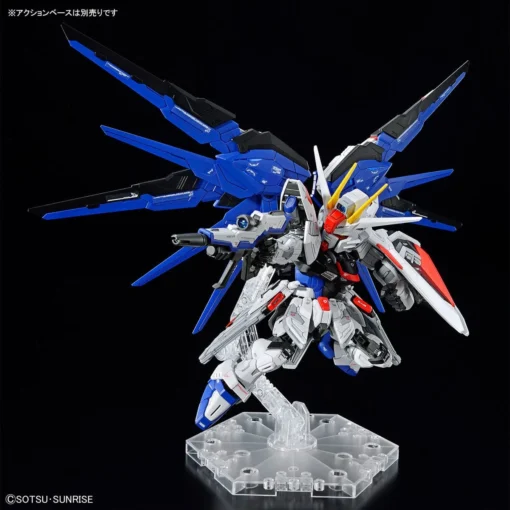 Bandai MGSD Freedom Gundam -Model Figures Store 159 5206 o 1gmsp2fog14331quc657ig5okf31