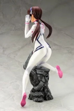 Rebuild Of Evangelion Mari Makinami Illustrious (White Plugsuit Ver.) 1/6 Scale Figure -Model Figures Store 1d5a3a32 649f 494b 96a4 88a2c46a0ed0